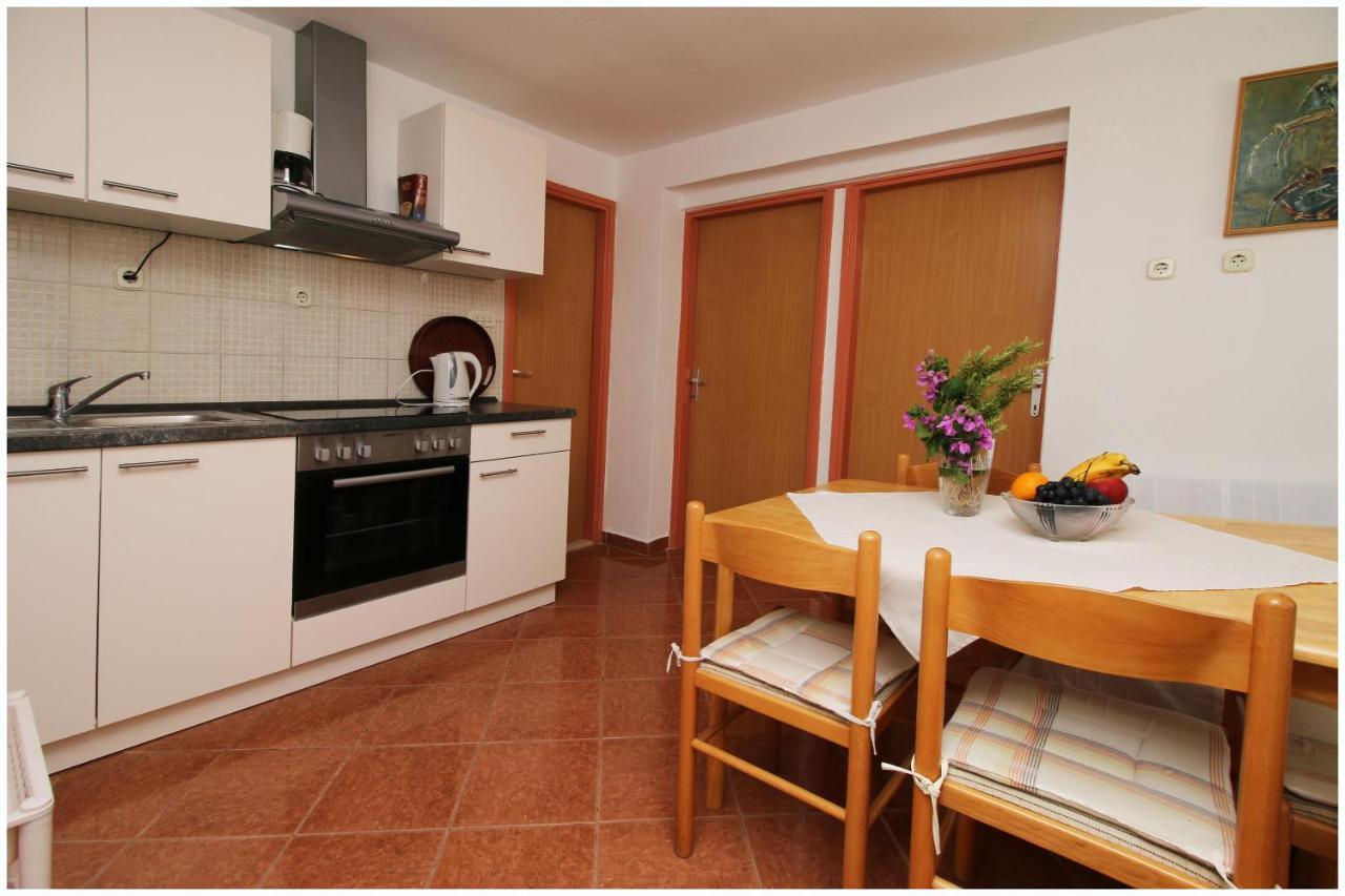 Apartments Elvis Primošten Extérieur photo