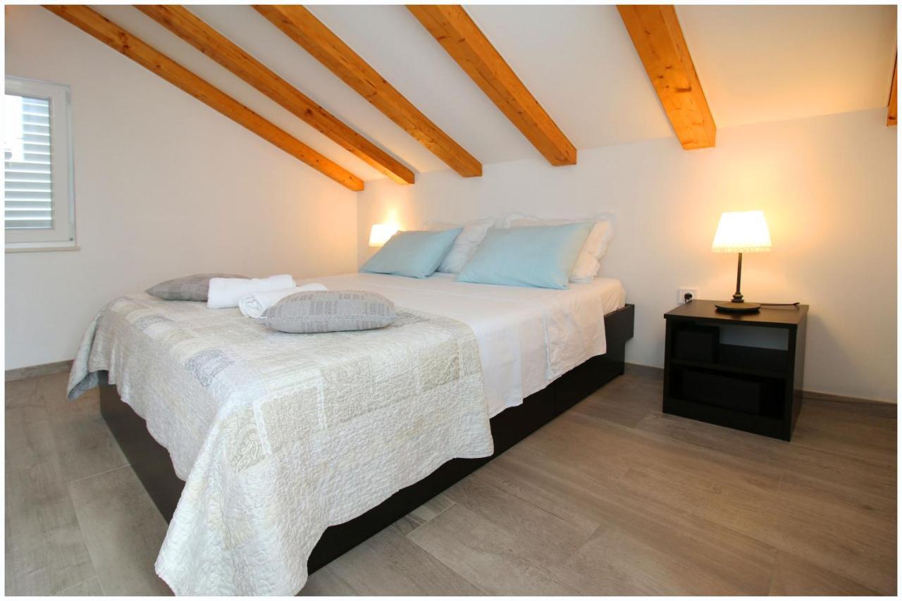 Apartments Elvis Primošten Extérieur photo