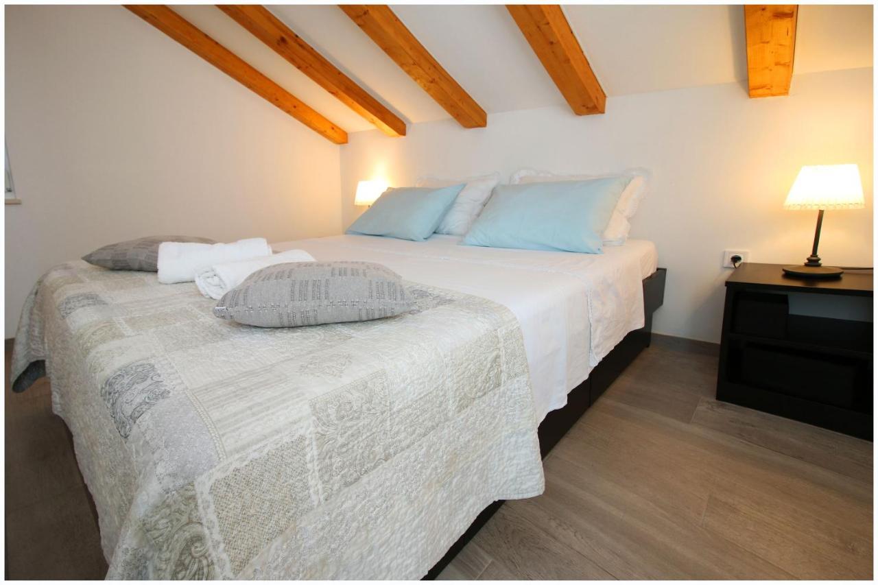 Apartments Elvis Primošten Extérieur photo